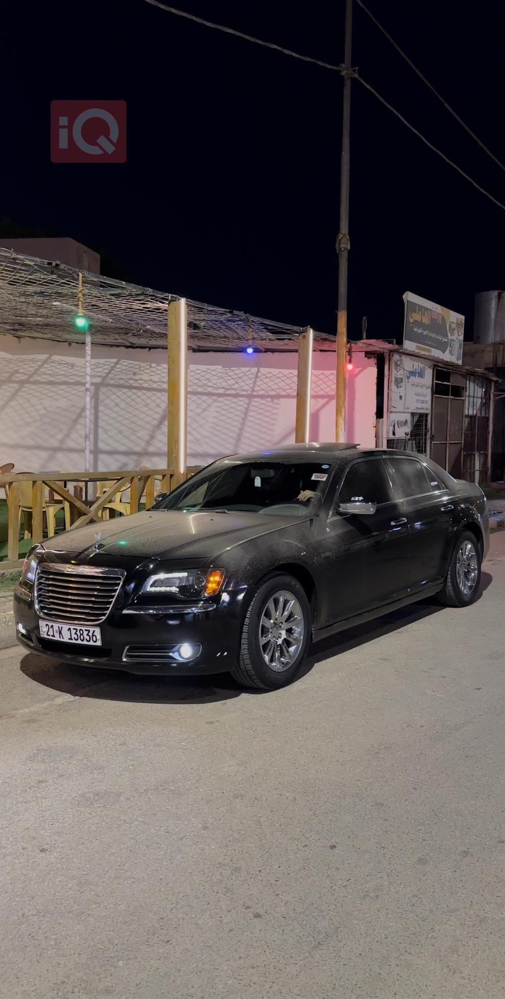 کرایسلەر 300